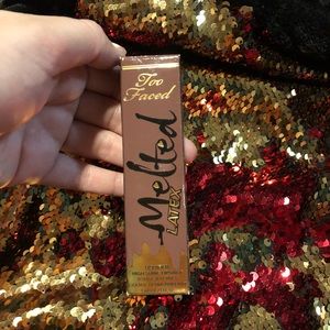 Too faced melted matte Strange Love